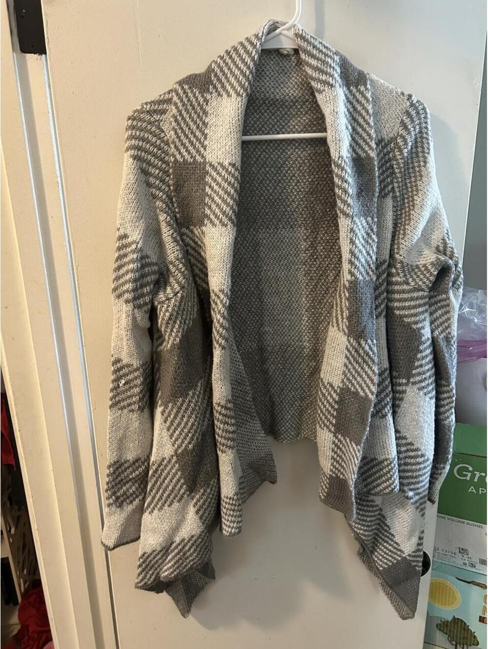 Maurices heavy gray and white plaid cardigan in a M